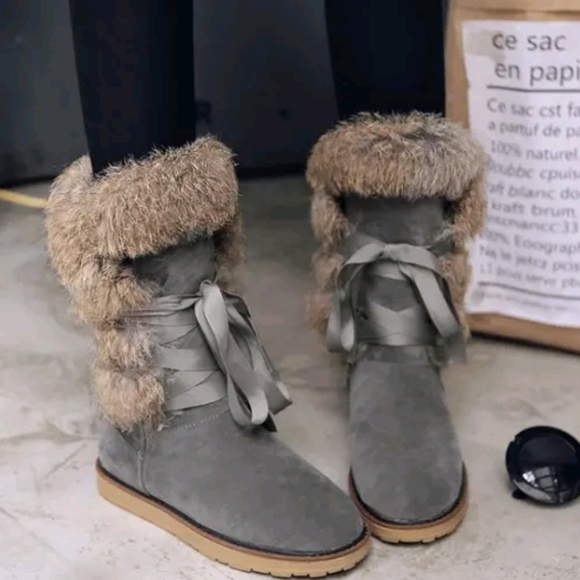 Cinnabelle Shoes - Handmade Cinnabelle Rabbit Fur and Suede Leather Lace up Boots